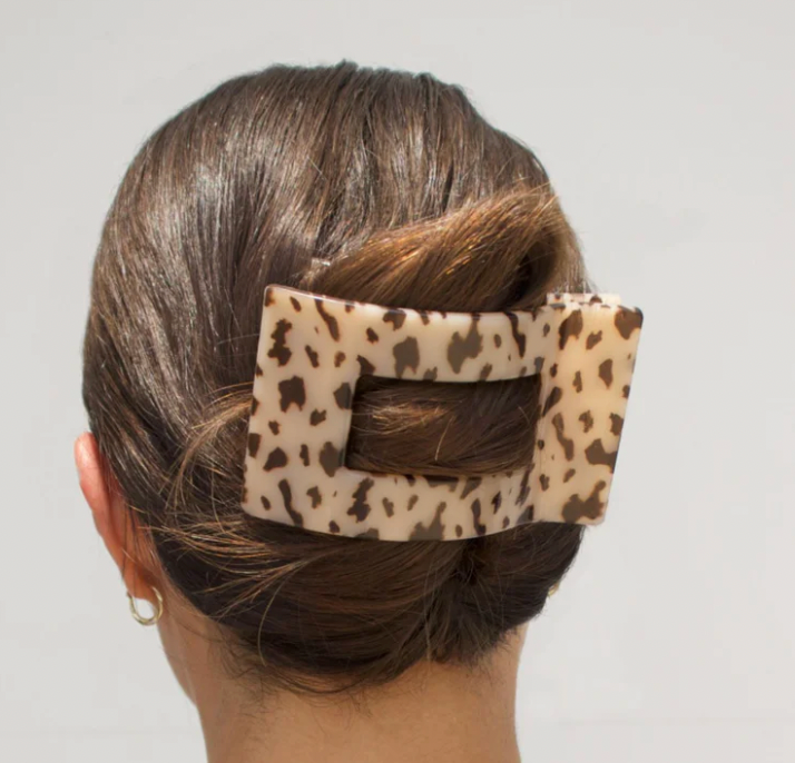 Blonde Tortoise Large Flat Rectangle Hair Clip