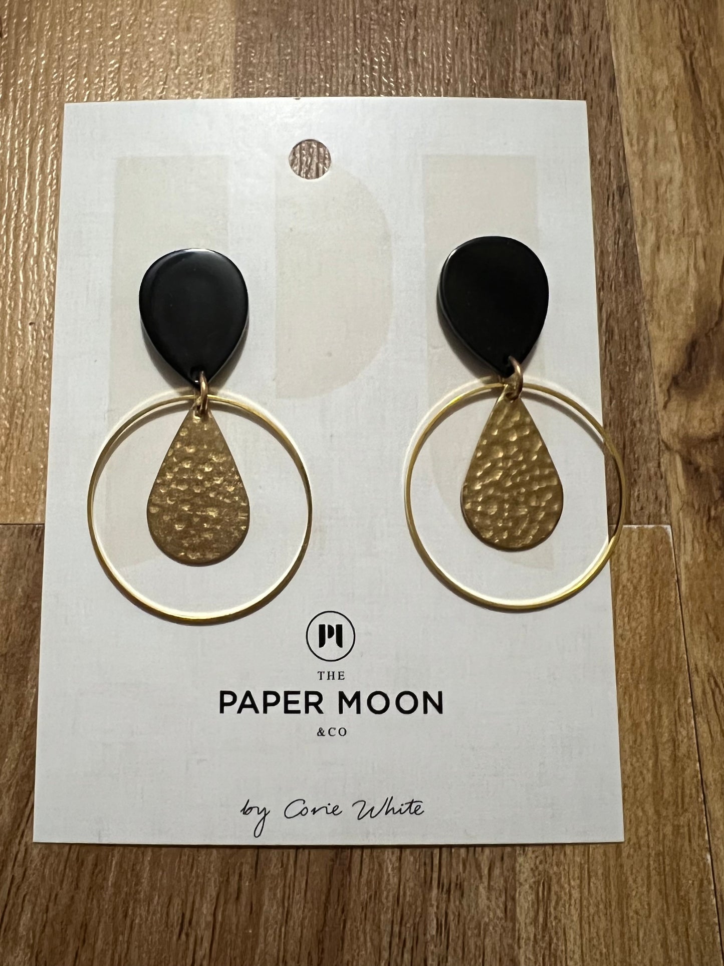 Paper Moon - gold & black