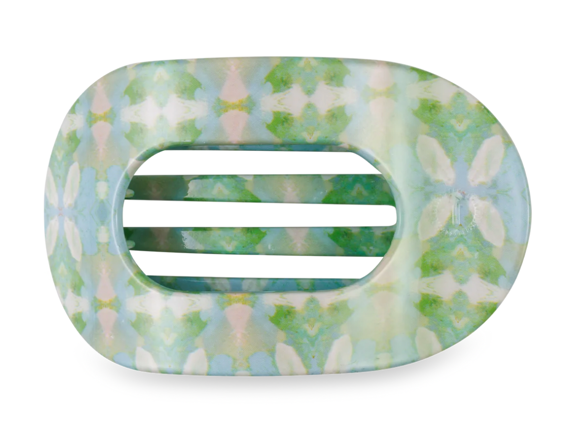 Elephant Falls Flat Round Clip - Medium