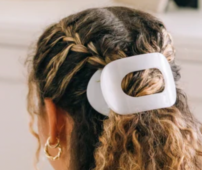 Coconut White Flat Clip - Large